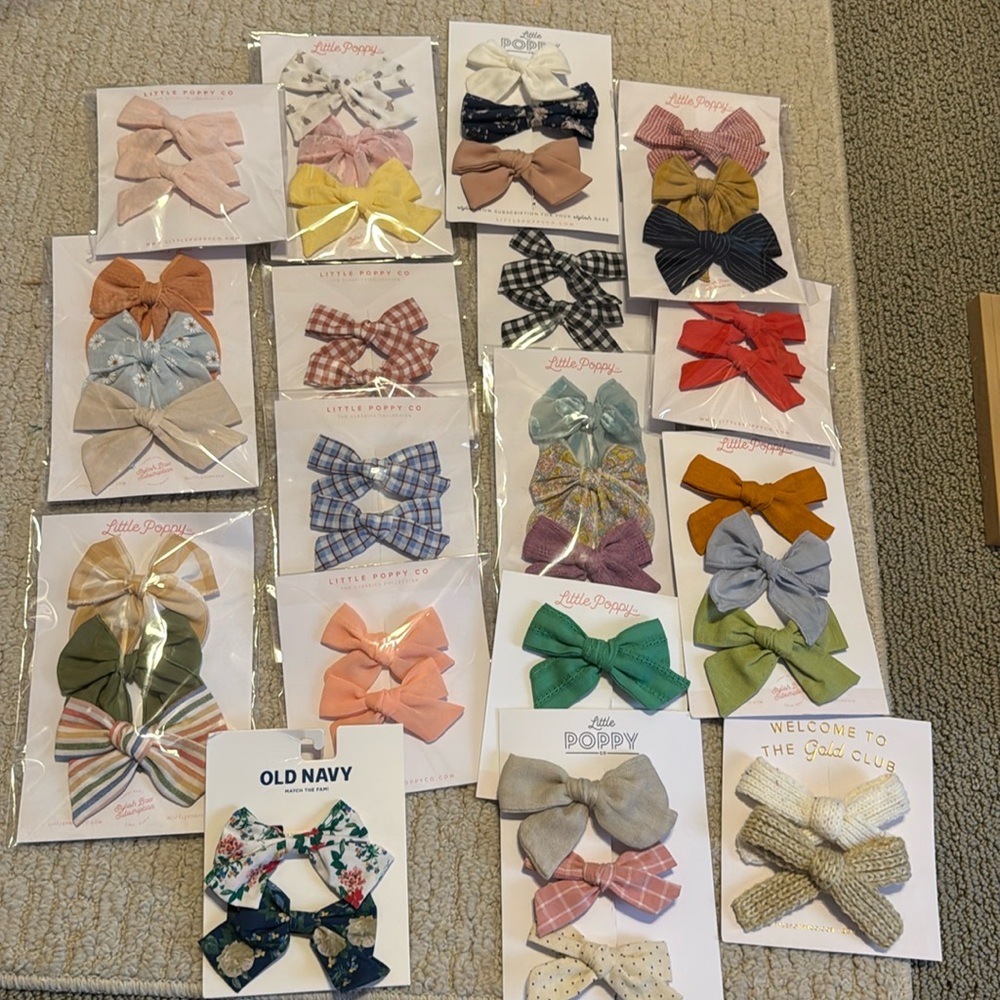 Little poppy bow lot all clips